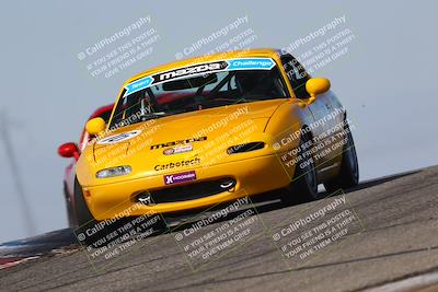 media/Oct-26-2025-CalClub SCCA (Sun) [[8ce1e69566]]/Group 5/Grapevine/